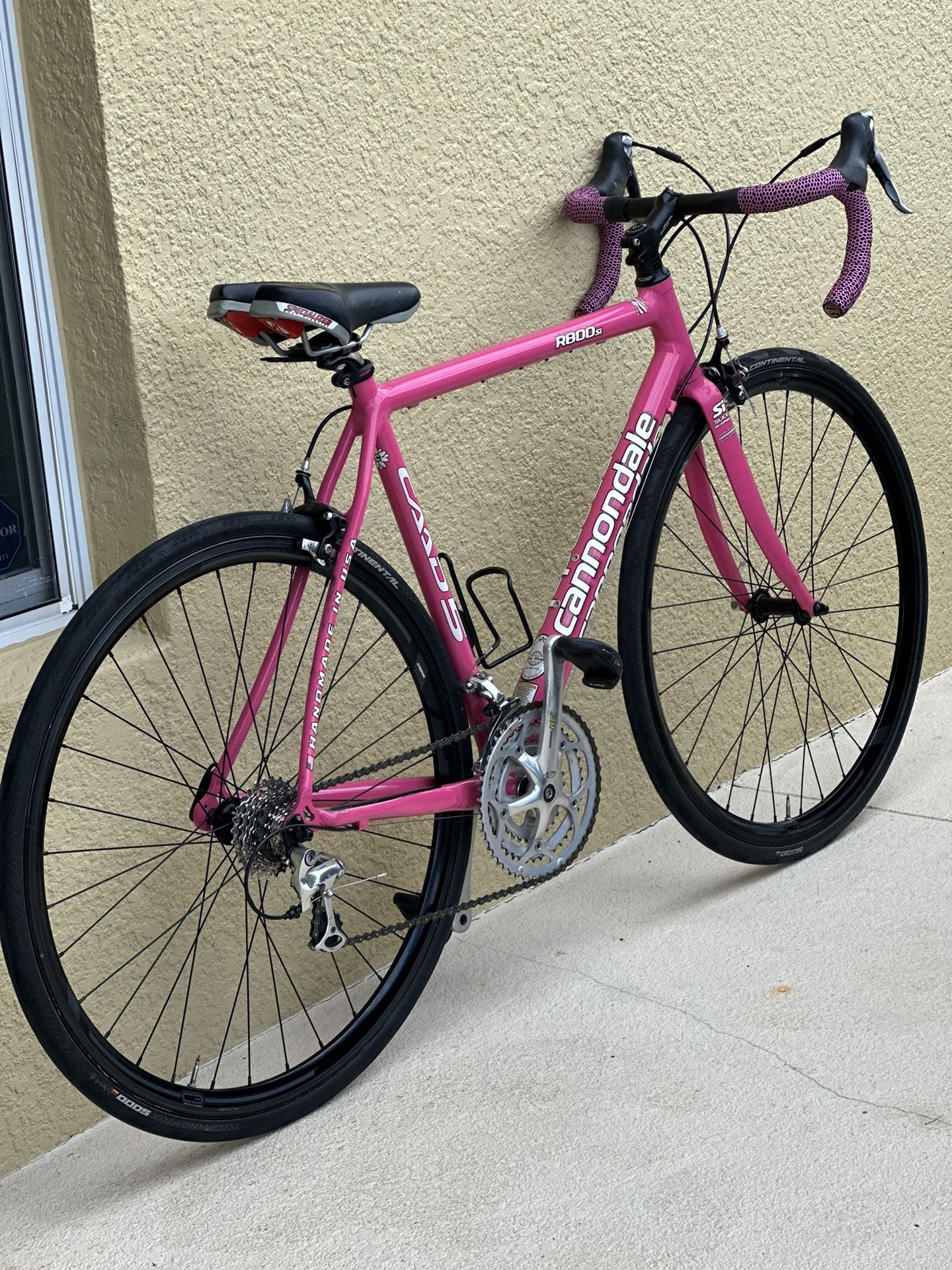 1226 - Cannondale CAAD5 56 cm Road Bike - 2025