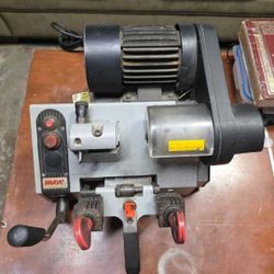 Silca Key Cutting Machine