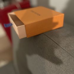 Louis Vuitton Men’s Wallet Box Only