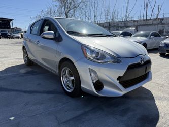 2015 Toyota Prius c