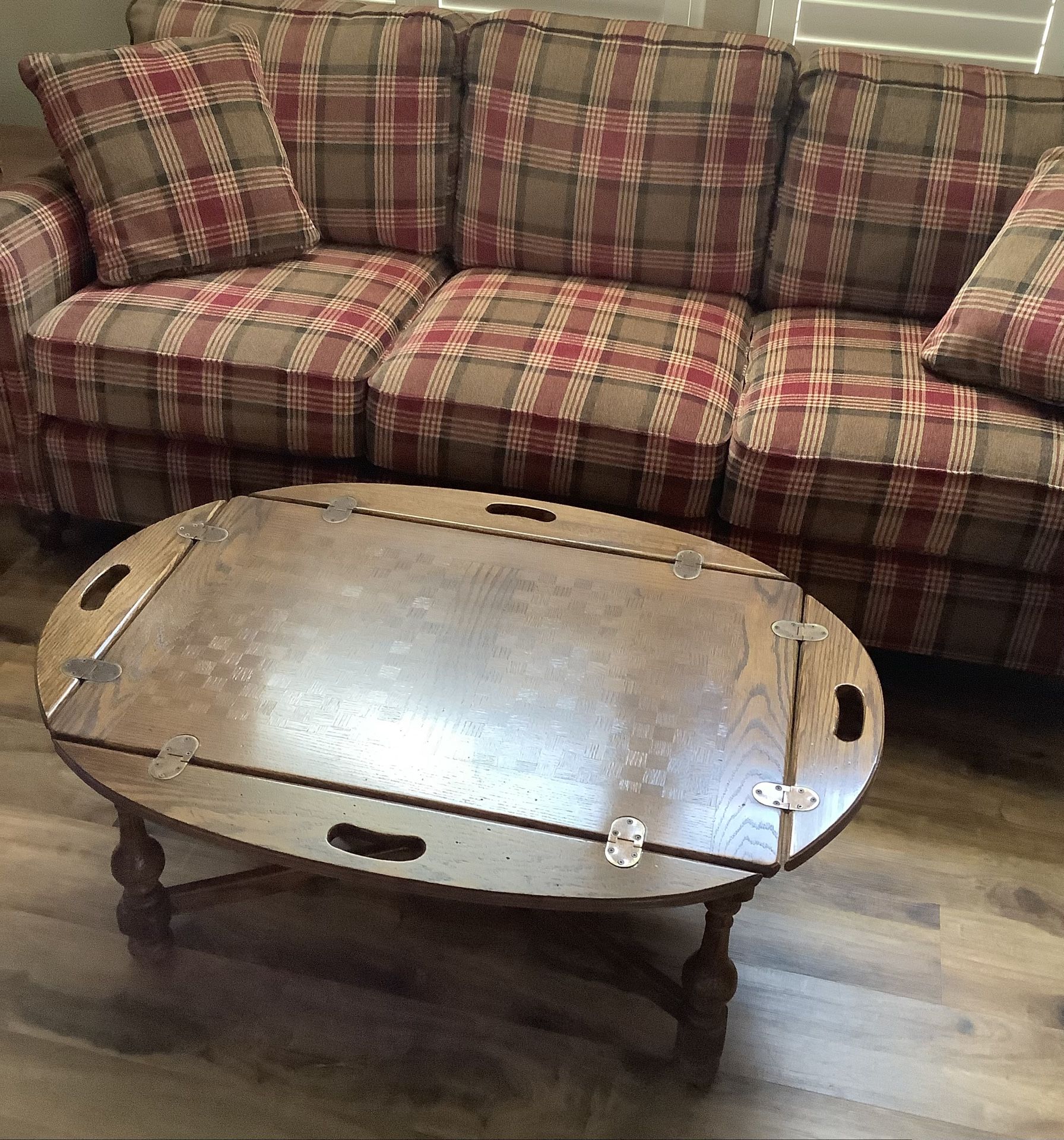 Ethan Allen Butler Table