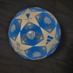 UEFA Champions League Ball Munich 25