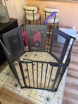 Brooklyn Converta Playard & Wide Barrier Gate (Mat not included)