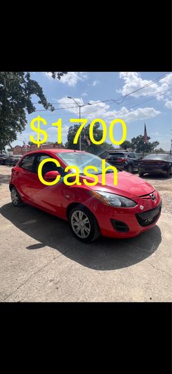 2013 Mazda red