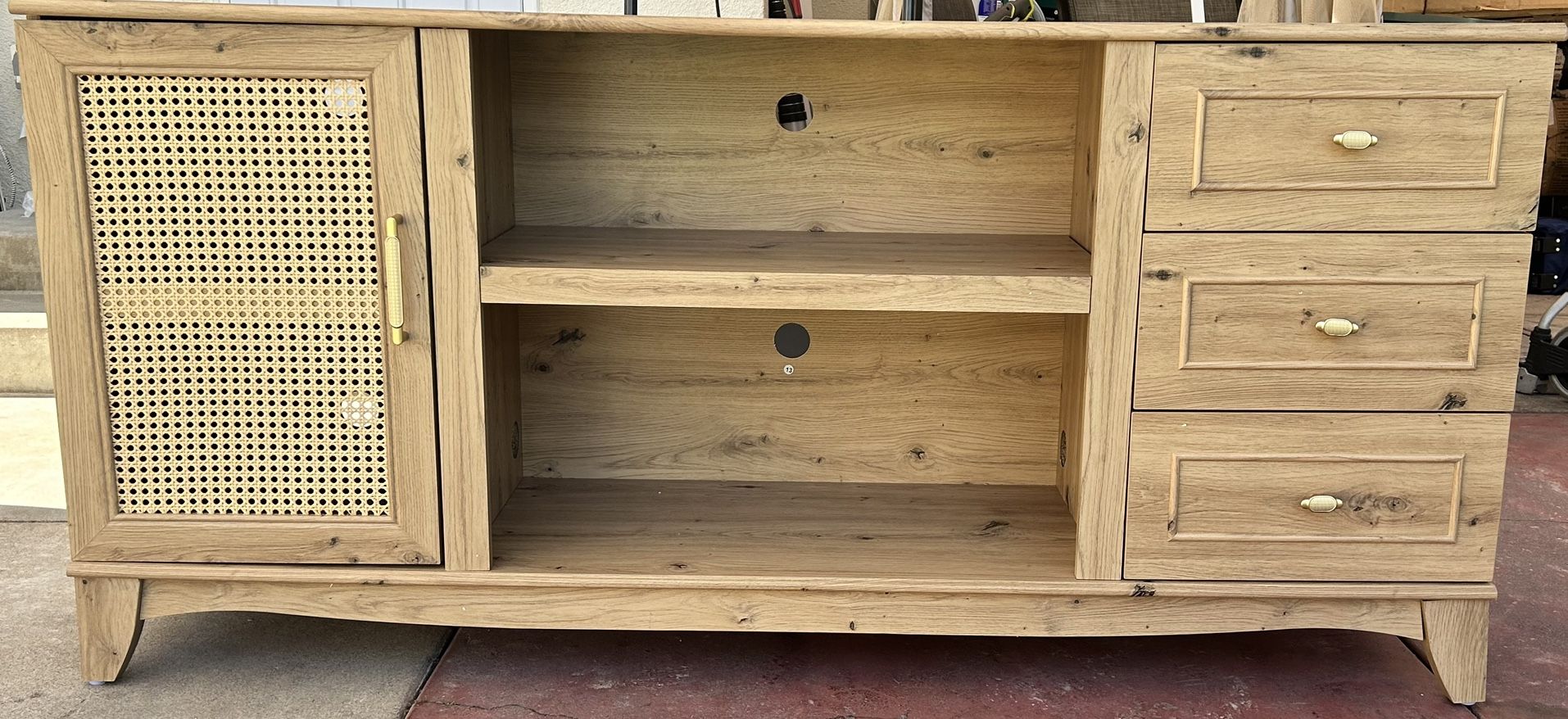 60 in. Drift Wood TV Stand for TVs up to 65 in. with 3-Drawers Dimensions: H 27.32 in, W 59.5 in, D 19.7 in