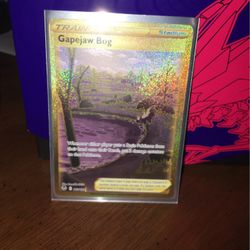 Gapejaw Bog Gold Pokémon Card