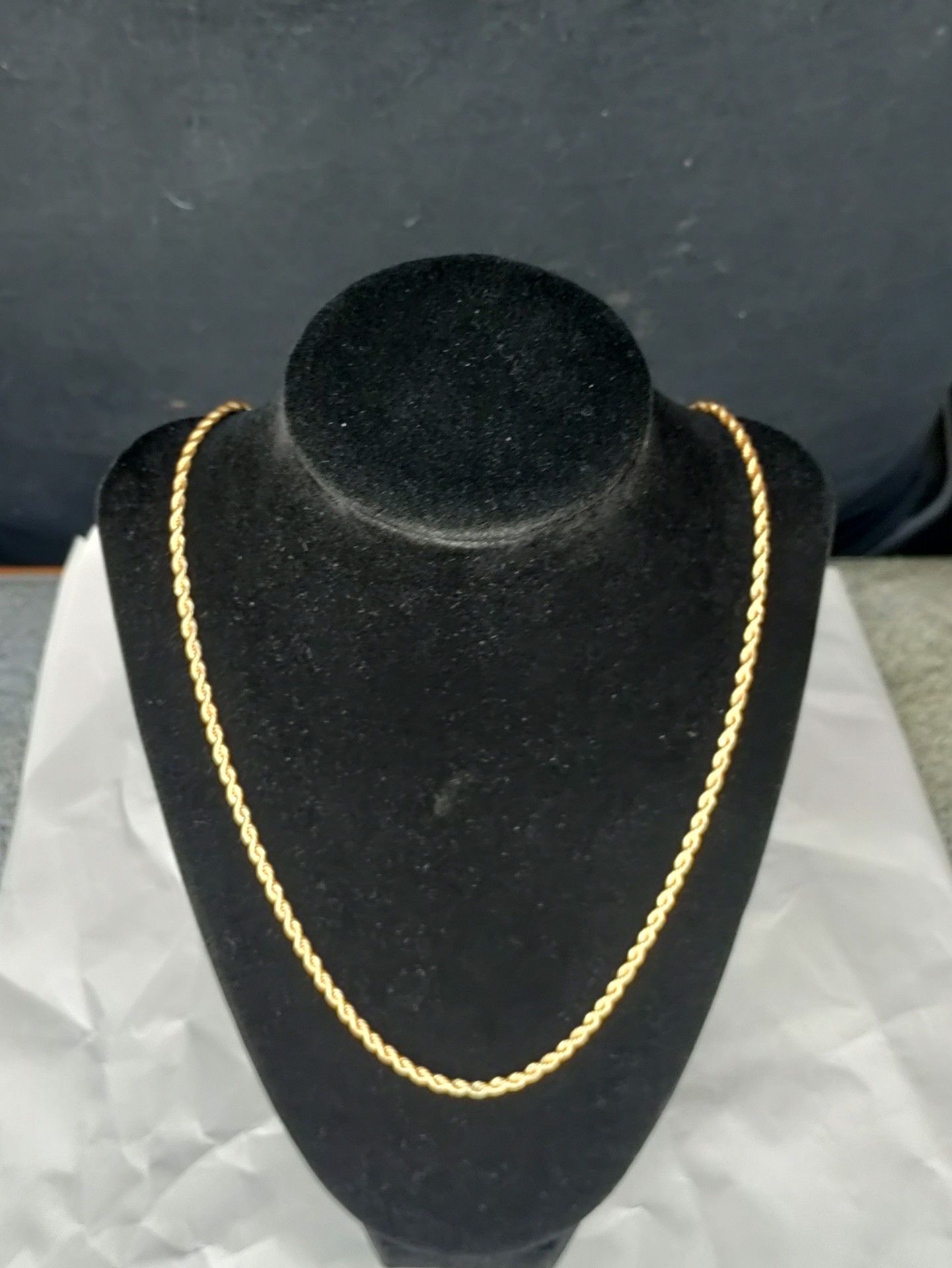 24" rope Necklace "AVON" "SP"
