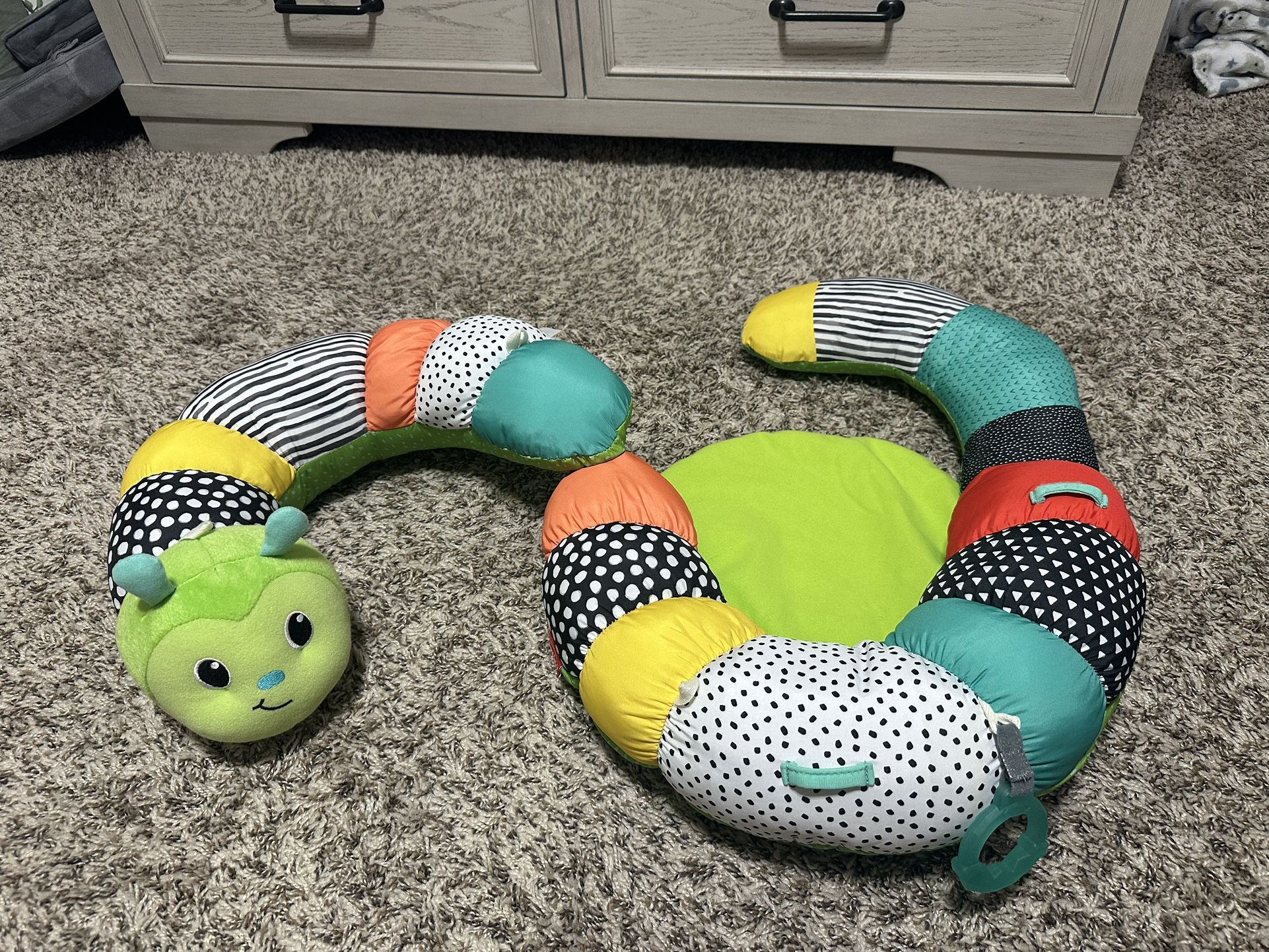 Prop-a-pillar Tummy Time Support