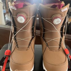 New Burton Ski Boots Women’s 9.5