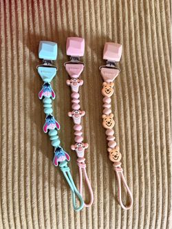 Pacifier Clips