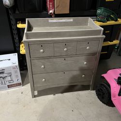 Kids Dresser 