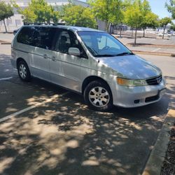 2004 Honda Odyssey