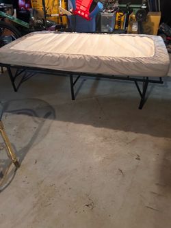 Twin size bed