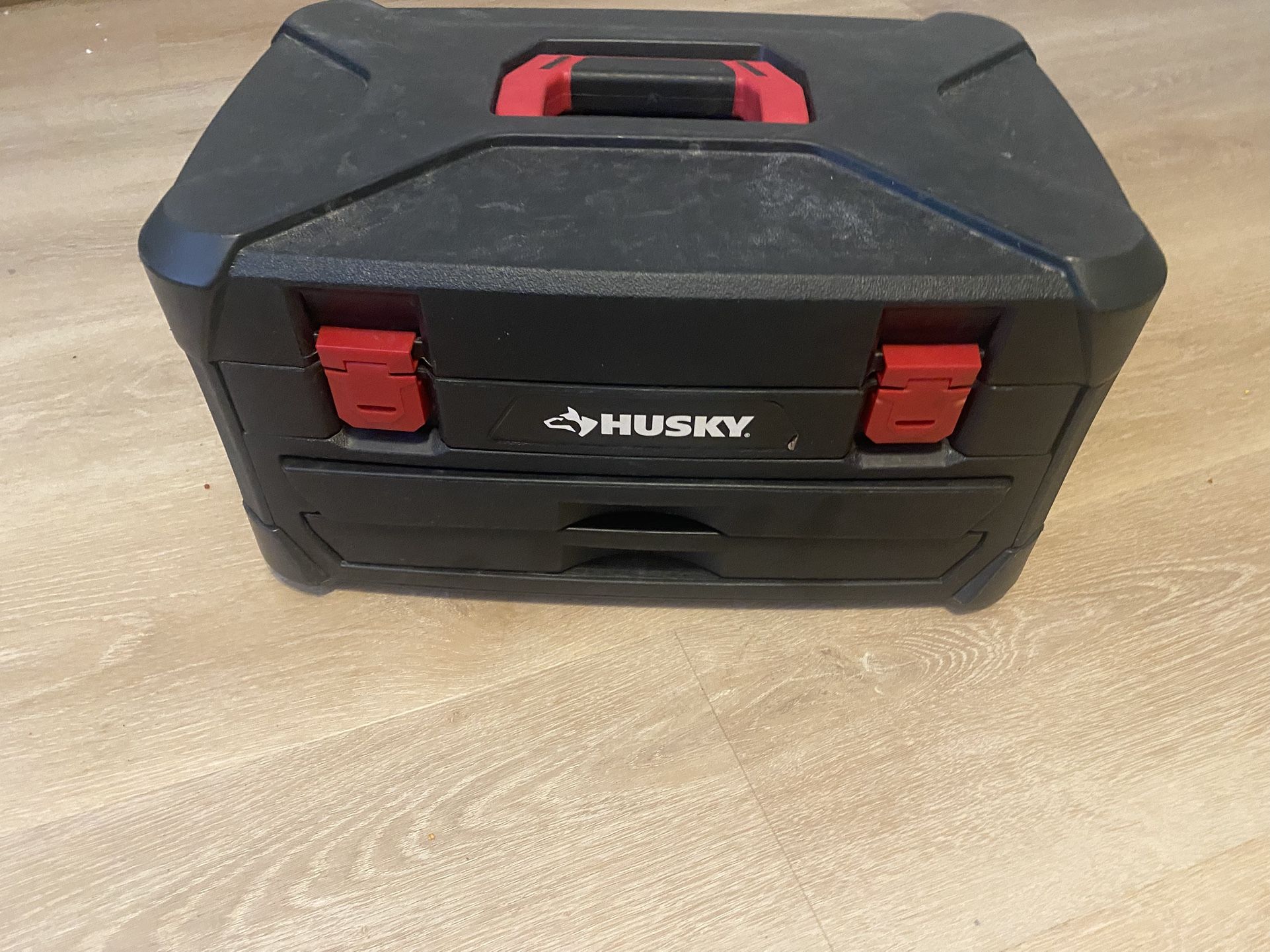 Husky Socket And Wrench Set W/ Allen Wrenches