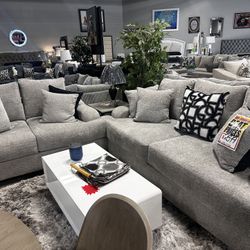 Deep Seating Sofa Set! $2199 🩶🤍✨