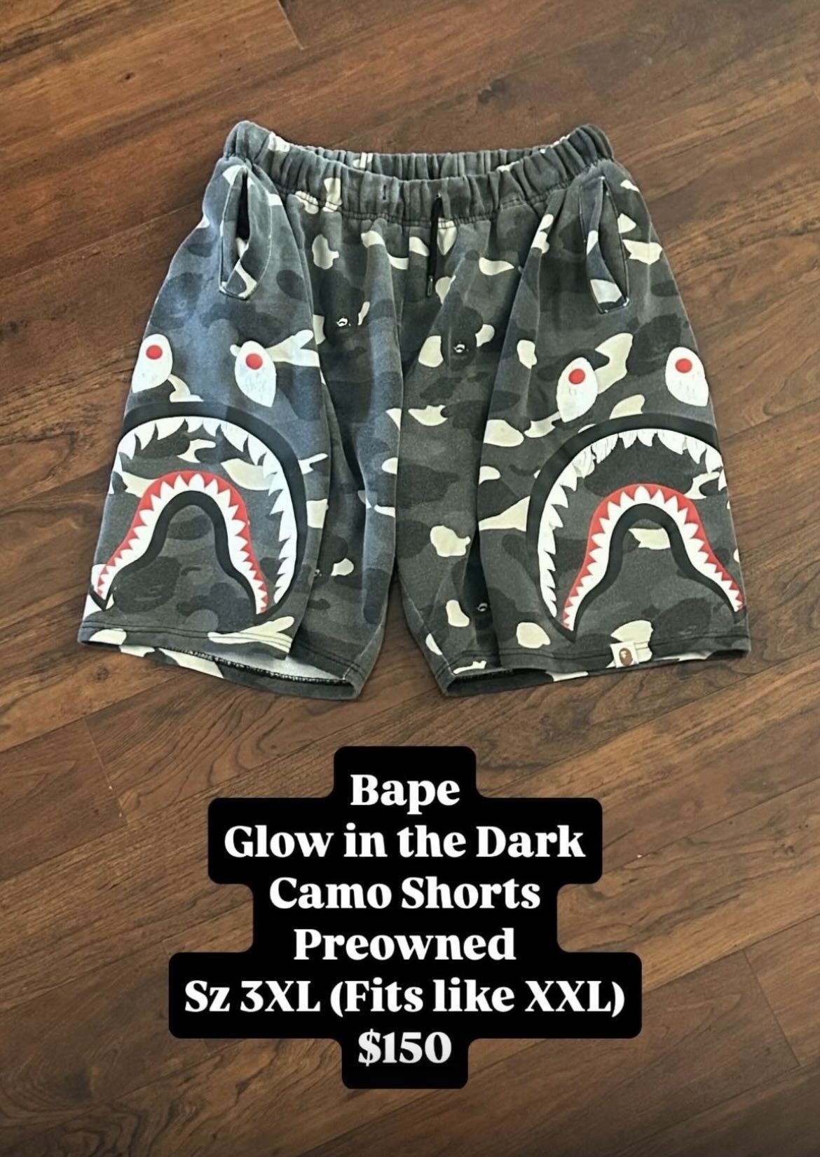 Bape Shark Camo Shorts 9/10 Size 3XL