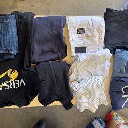 200 Pieces Clothes Shoes Shirt Kids Women Men