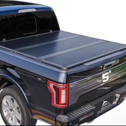 Hard Folding Truck Bed Tonneau Cover Compatible with Toyota Tacoma 2016-2024 5 ft Short Box w/or w/o Deck Rail System, Tri Fold Style