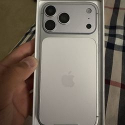 iPhone 17 Pro Max 1TB