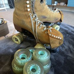 Moxi Roller skates