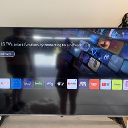 LG 55” LED 4K UHD TV - UQ7070ZUE