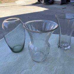 Set Of 3 Vases 