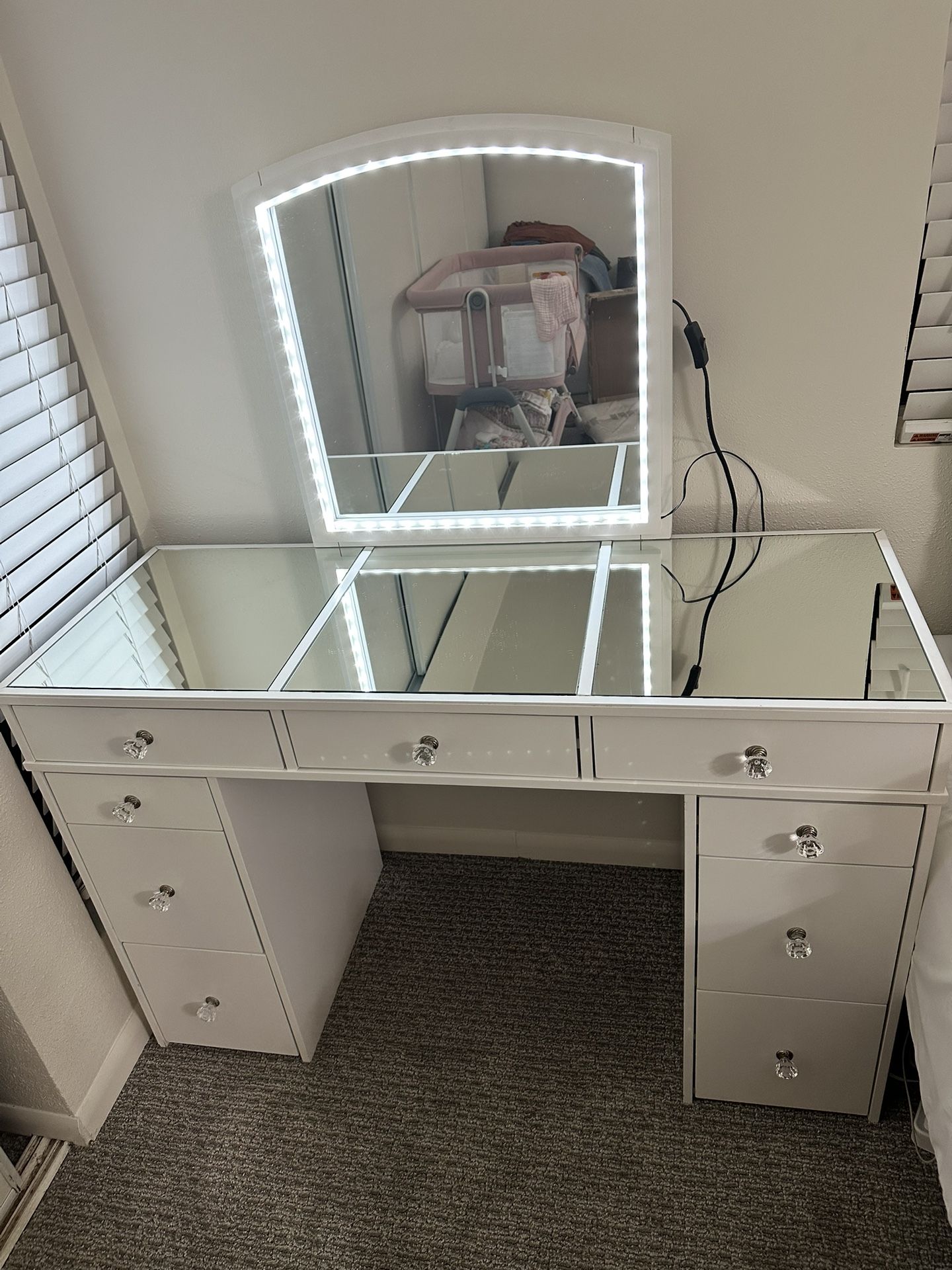Makeup Vanity
