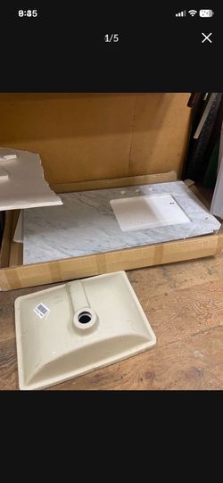 LOW PRICE MOVING- REAL STONEW $800 RETAIL GRANITE STONE COUNTERTOP + FREE NEW SINK INCLUDED + BACKSLASH