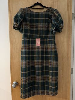 Fall / Winter / Holiday Hunter Green Plaid Dress With Puff Sleeve Women’s Size Large