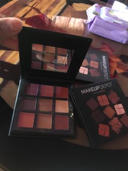 Paletas de maquillaje nuevas