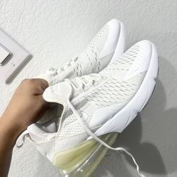 Nike Air Max 270 Shoes