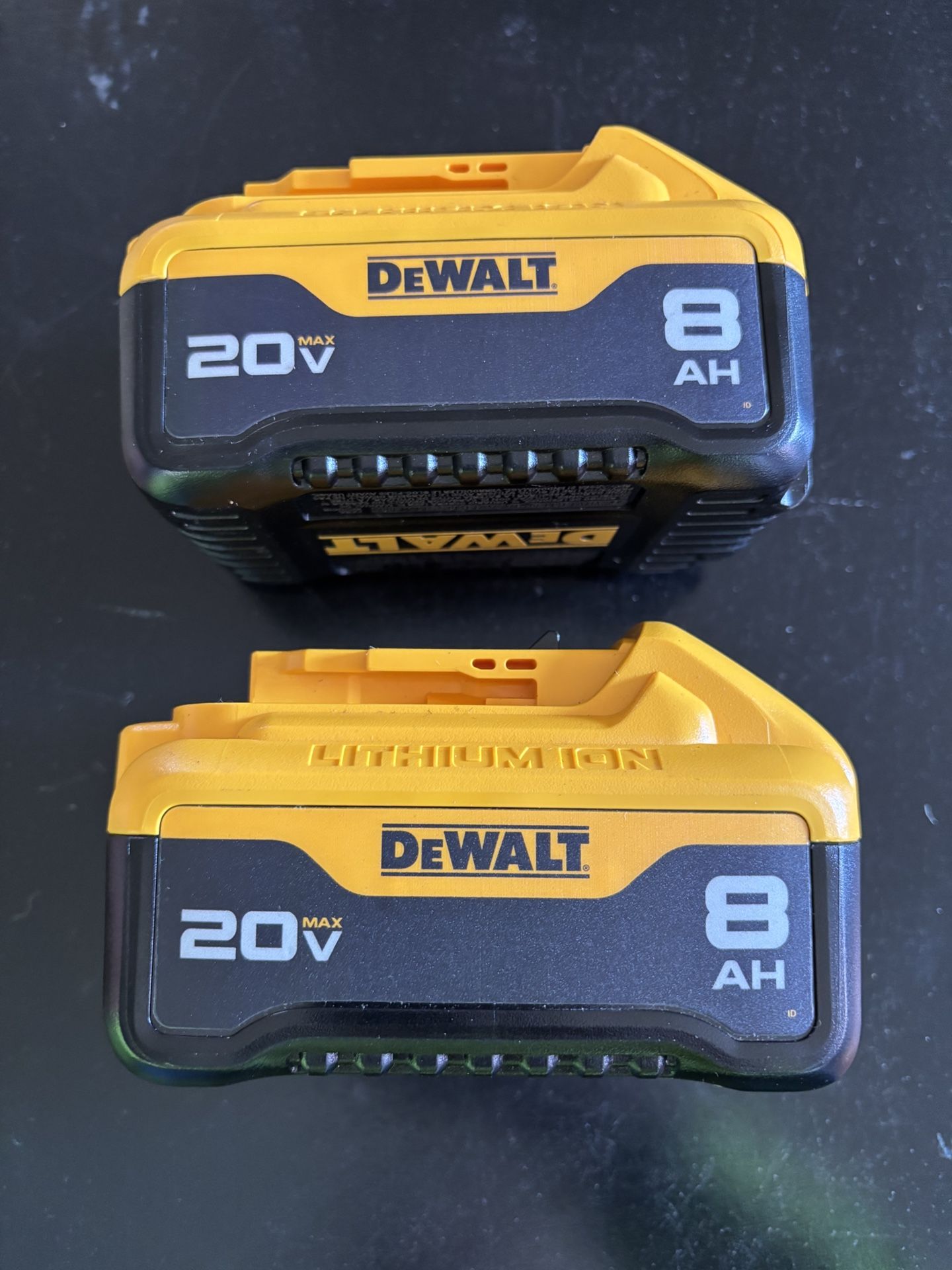 Pair Of Dewalt 20v 8.0 Batteries 