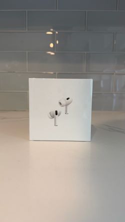 Apple AirPods Pro 2nd Gen White In-Ear Wireless Earbuds w/ ANC Mic