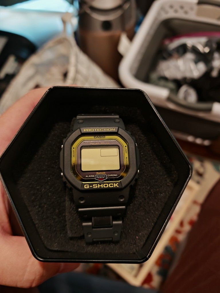 CASIO G Shock GW B5600BC 1DR Gold face
