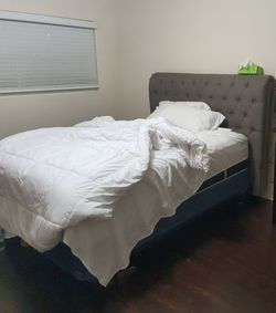 Queen Size Bed FULL SET