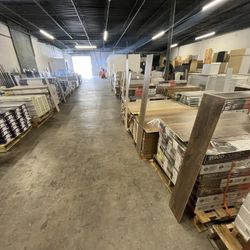 Flooring Deals 📌 (run, don’t walk)