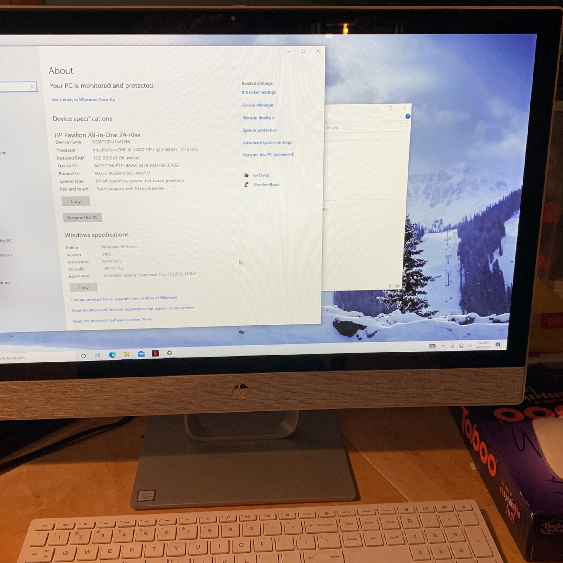 HP PAVILLION all In One Desktop Computer