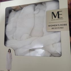 New Robe L