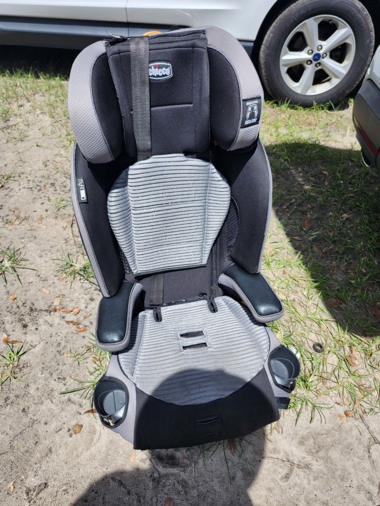 Chicco MyFit Zip Air 2-in-1 Harness + Booster Car Seat for Toddlers and Big Kids