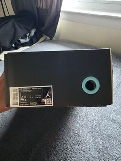 Jordan Retro 11 Gamma Blue Size 4.5