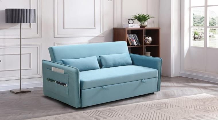 BRAND NEW COUCH WITH PULL OUT SOFA BED