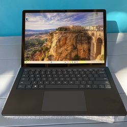 Microsoft Surface Laptop 5 for Business 13.5”