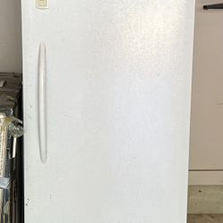 Frigidaire Deep Freezer 
