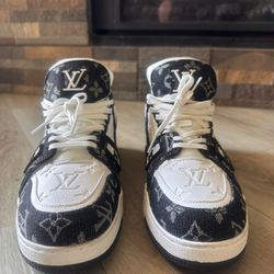 LV Trainer Sneaker