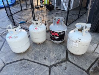 4 full propane tanks $50 each
