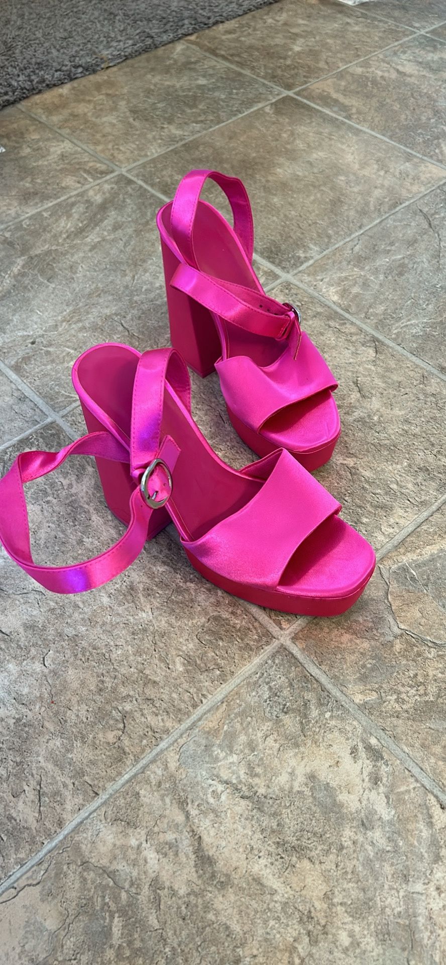 SATIN HOT PINK HIGH HEELS