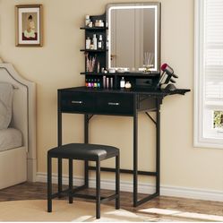 Vanity desk with lights