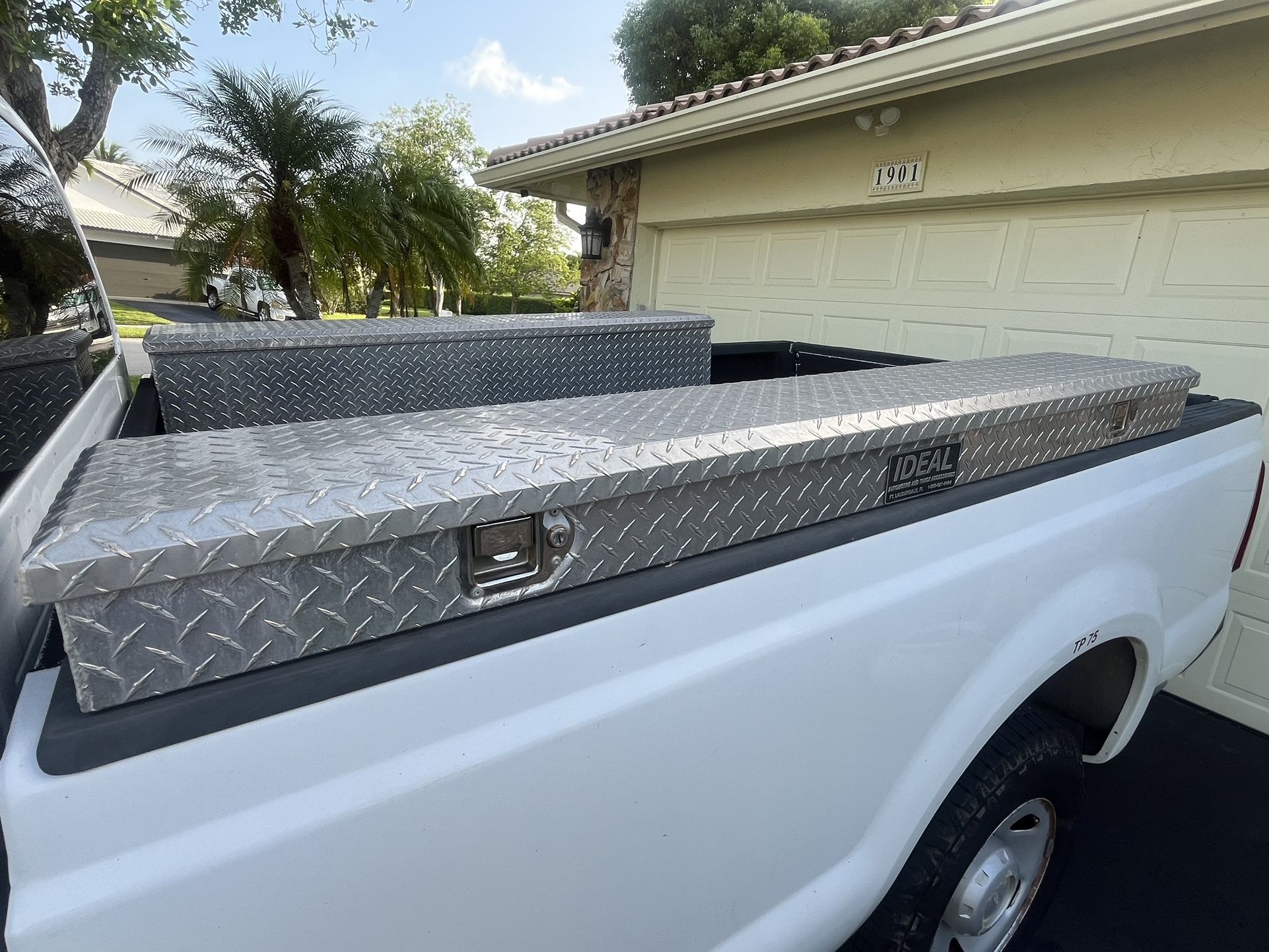 Tool Boxes - Side Rails For Pickup Trucks