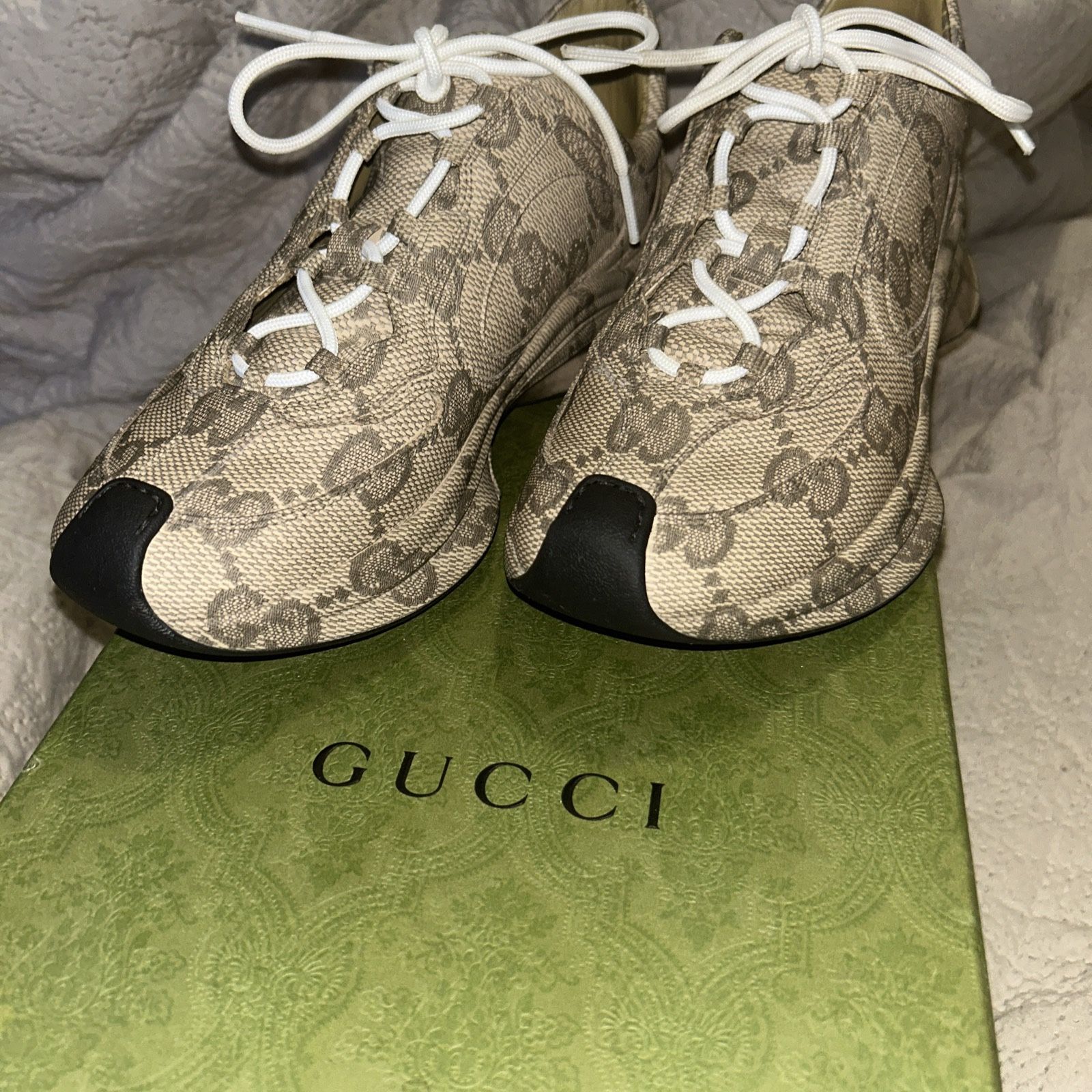 Gucci Womens Running Sneaker; Women’s 6.5