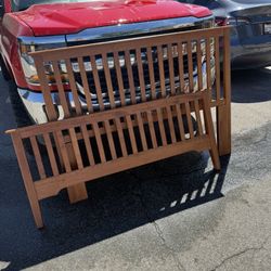 50$ QUEEN SIZE OAK BED FRAME ( Made In Canada ) 